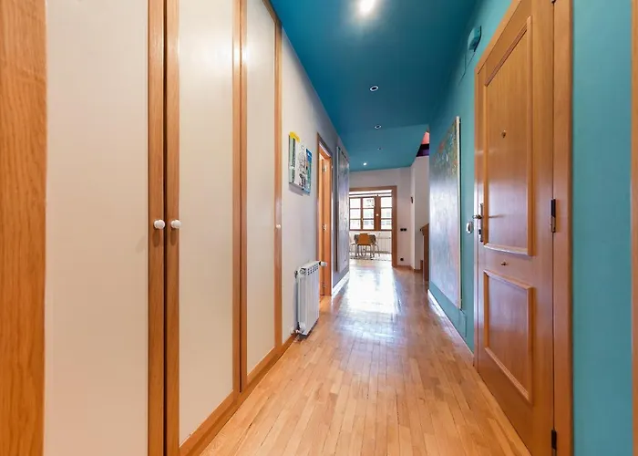 Appartement Duplex En El Centro Oviedo